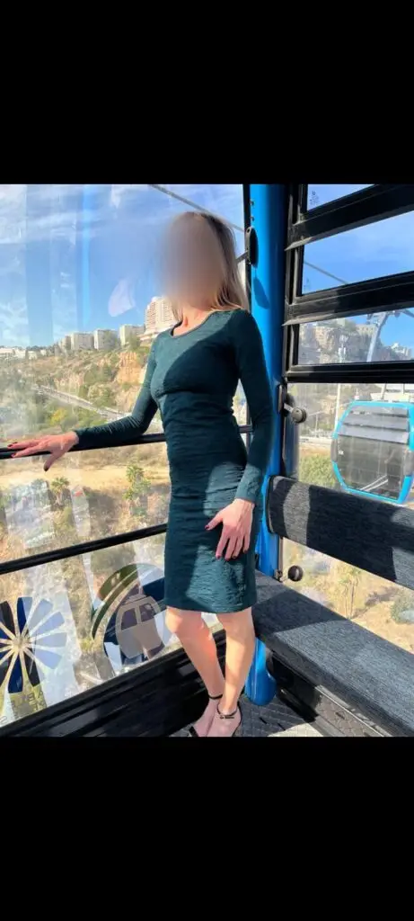 מילפית מדהימה מחכה להכיר אותך