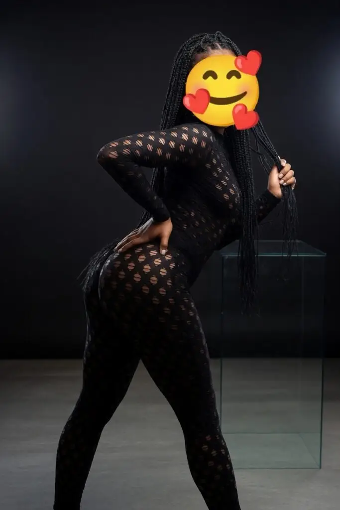 ירדן קוקסינלית פצצה בת 24