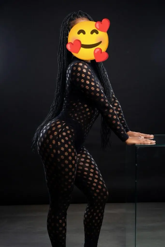 ירדן קוקסינלית פצצה בת 24